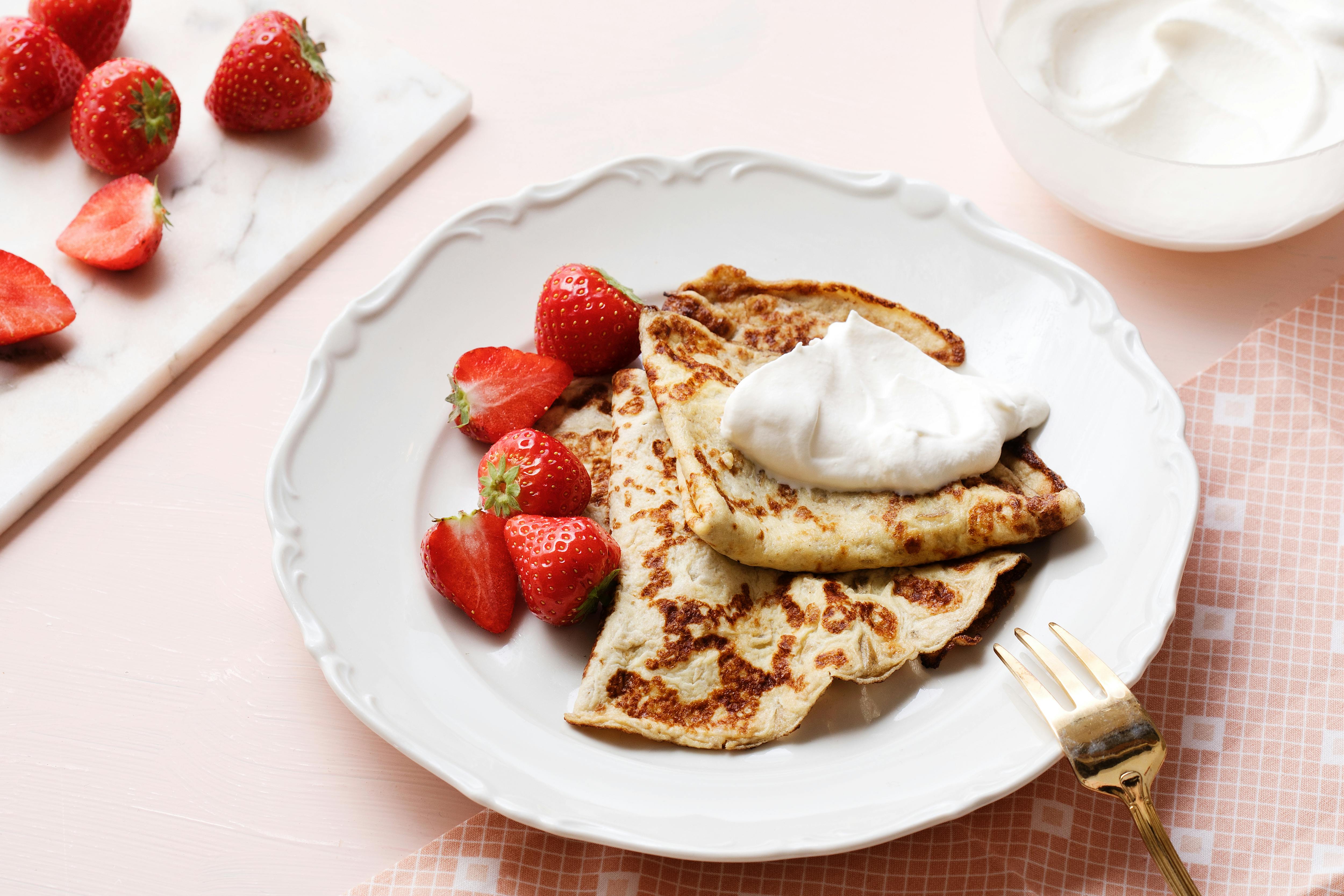 Keto Pancake Perfection: Sweet, Savory & Egg-Free Options